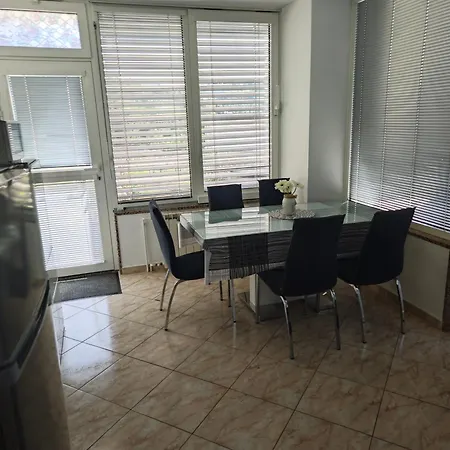 Apartament Miklus *
