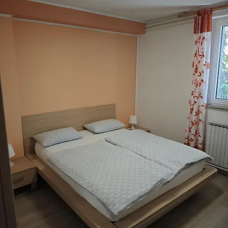 Miklus Apartament *