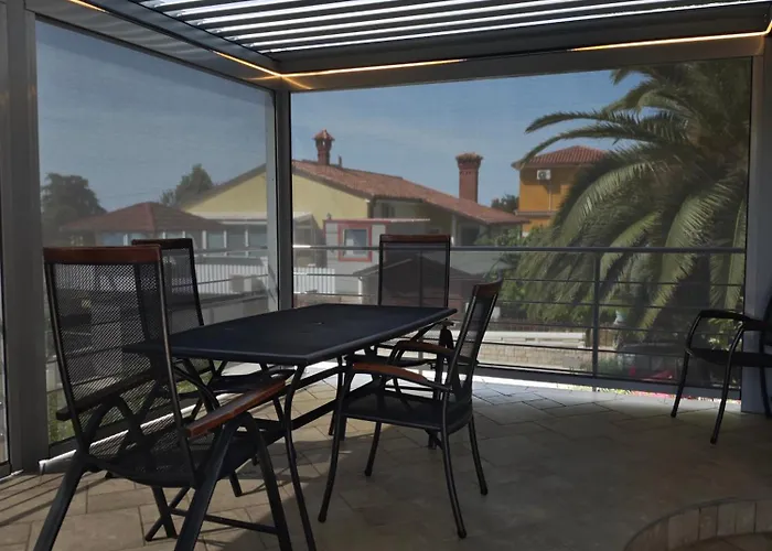 Miklus Πορτορόζ